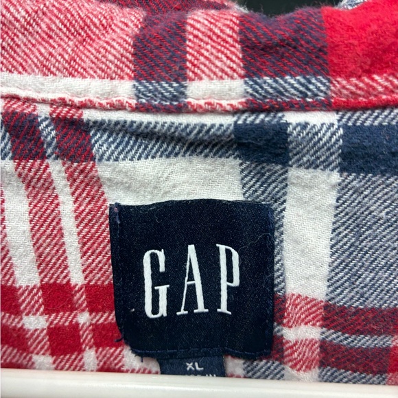 GAP Women's Red and Orange Plaid Button Down Shirt distressed - Picture 5 of 5
